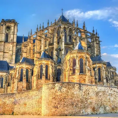 Le Magnifique En Plein Centre Historique Ле-Ман